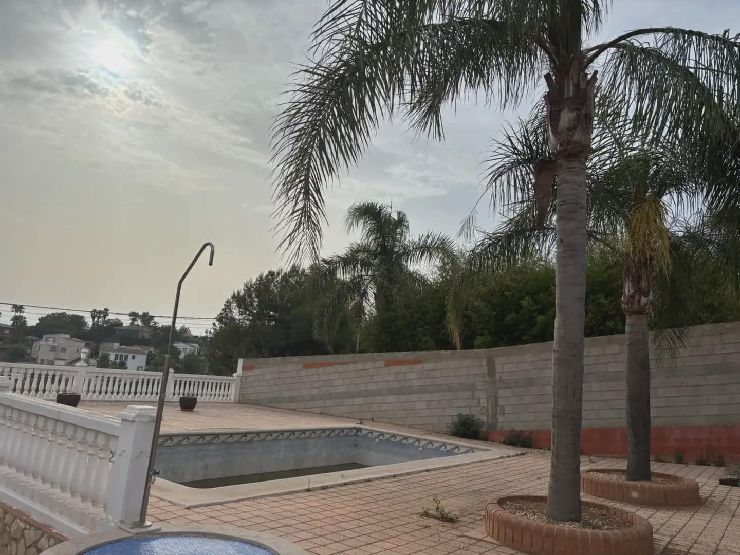 4 soveværelse Villa til salg i Alginet med swimmingpool garage - € 390.000 (Ref: 9972542)