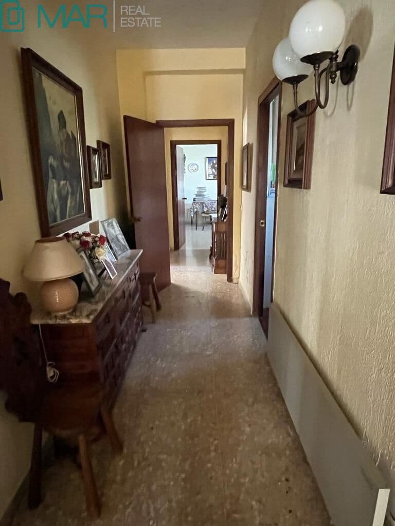 5 bedroom Villa for sale in Cordoba city with pool garage - € 695,000 (Ref: 9901480)