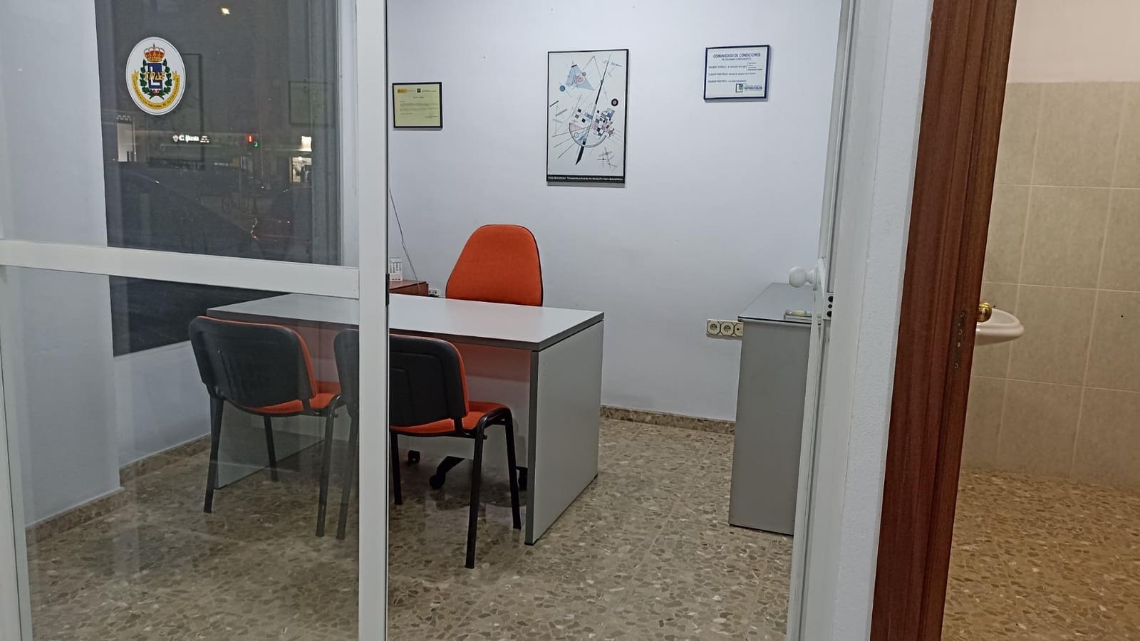 Gewerbe zu verkaufen in Cordoba Stadt - 85.000 € (Ref: 9901481)