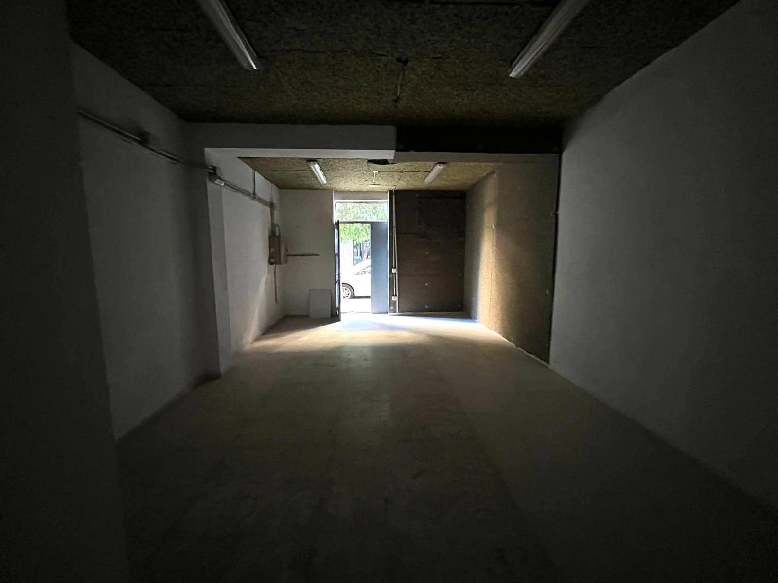 Erhverv til salg i Cordoba by - € 65.000 (Ref: 9901482)
