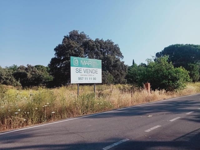 Byggetomt til salgs i Córdoba by - € 98 000 (Ref: 9901483)