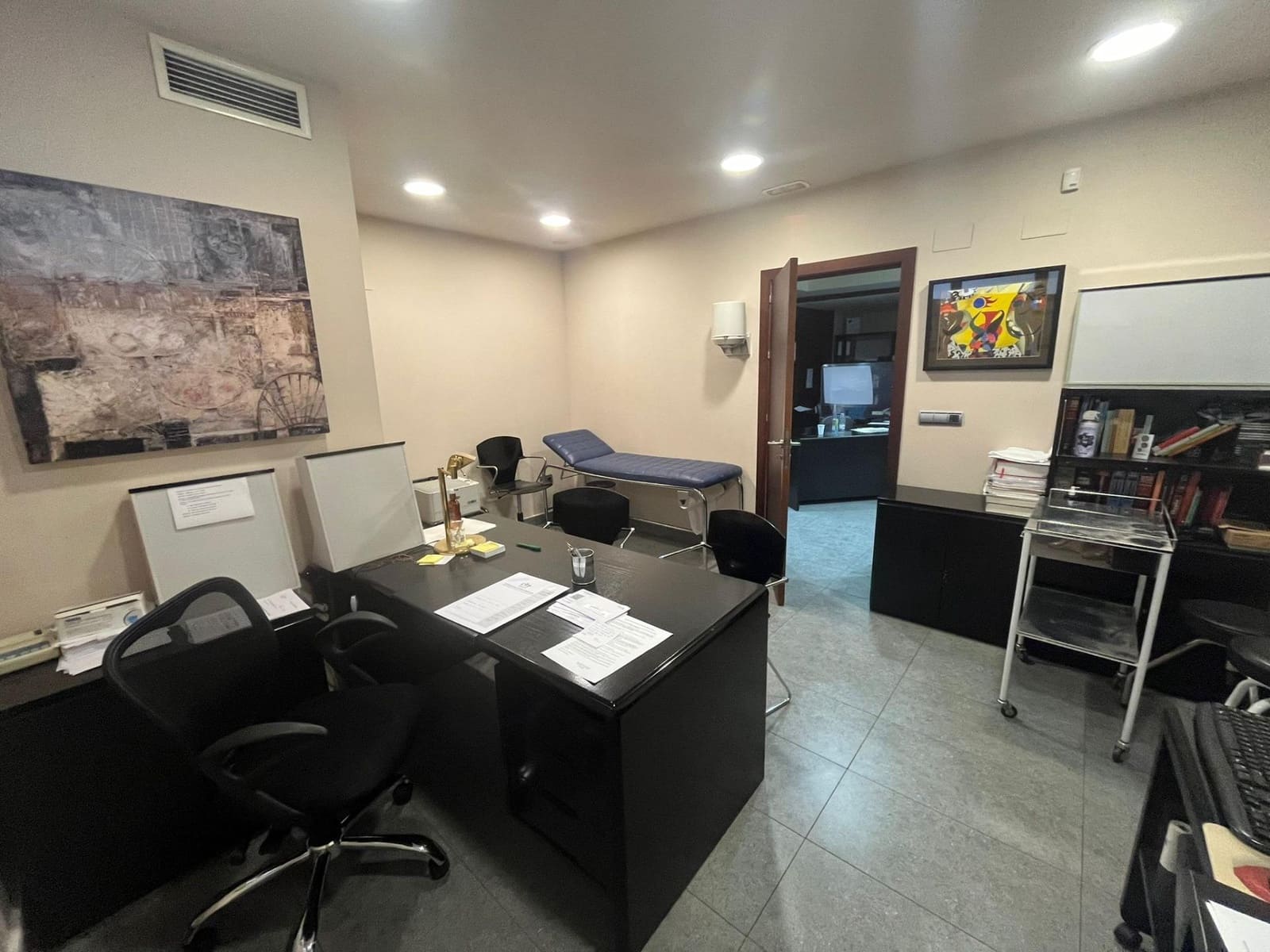 Local Comercial en Córdoba ciudad en alquiler - 1.750 € (Ref: 9901484)