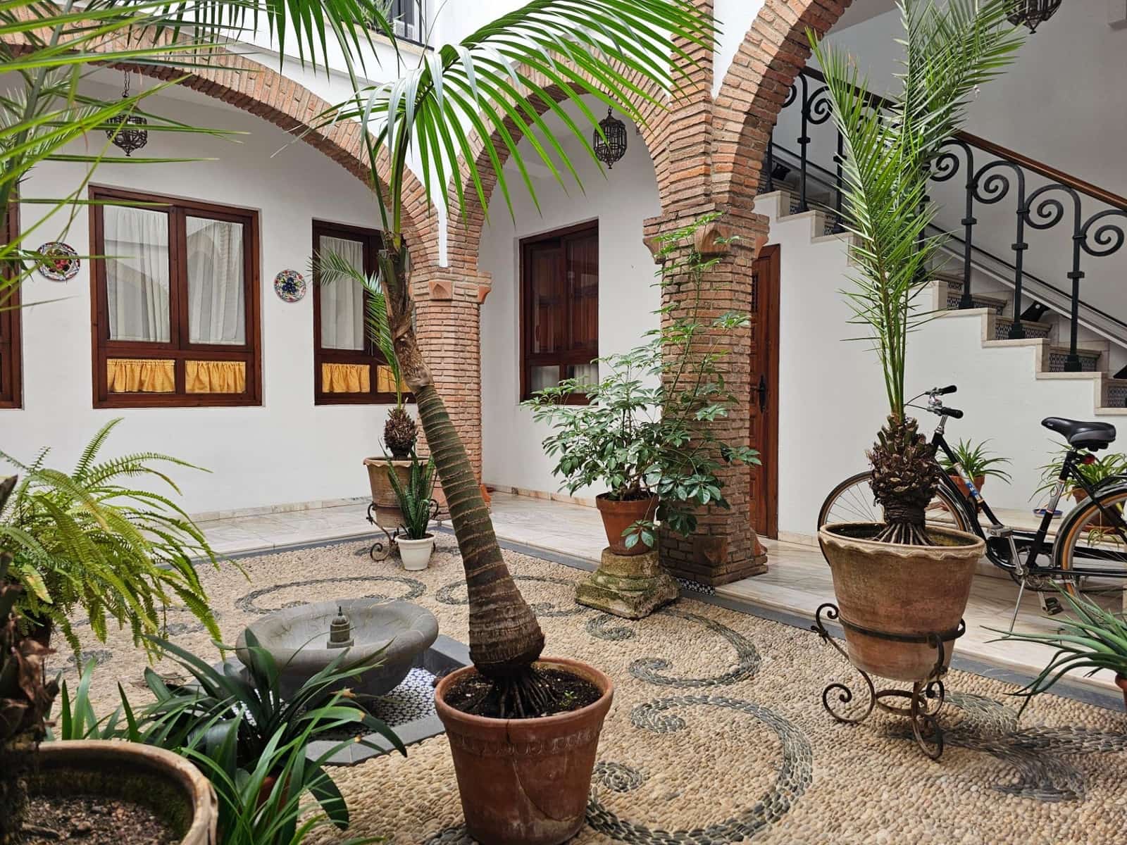 10 bedroom Apartment for sale in Cordoba city - € 649,000 (Ref: 9901487)