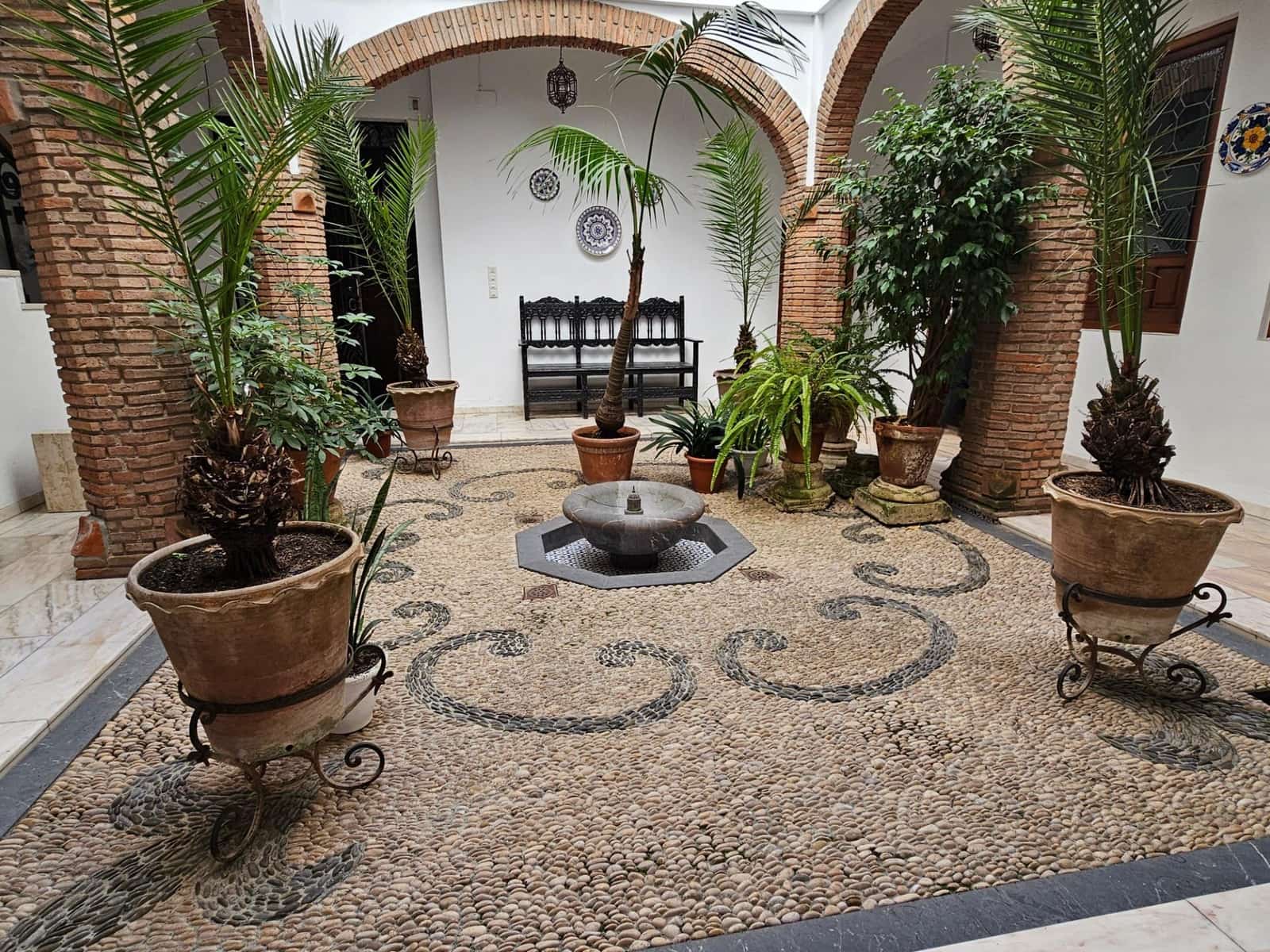 10 bedroom Apartment for sale in Cordoba city - € 649,000 (Ref: 9901487)