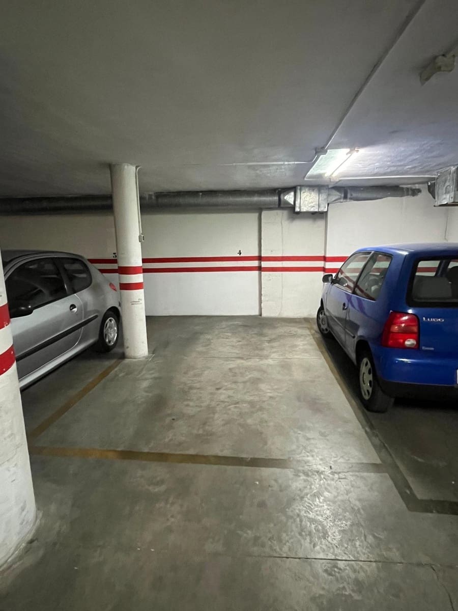 Garage till salu i Cordoba stad - 19 900 € (Ref: 9901488)