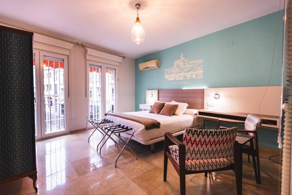 5 bedroom Flat for sale in Cordoba city - € 449,900 (Ref: 9901491)
