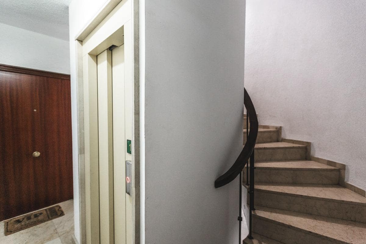 5 bedroom Flat for sale in Cordoba city - € 449,900 (Ref: 9901491)