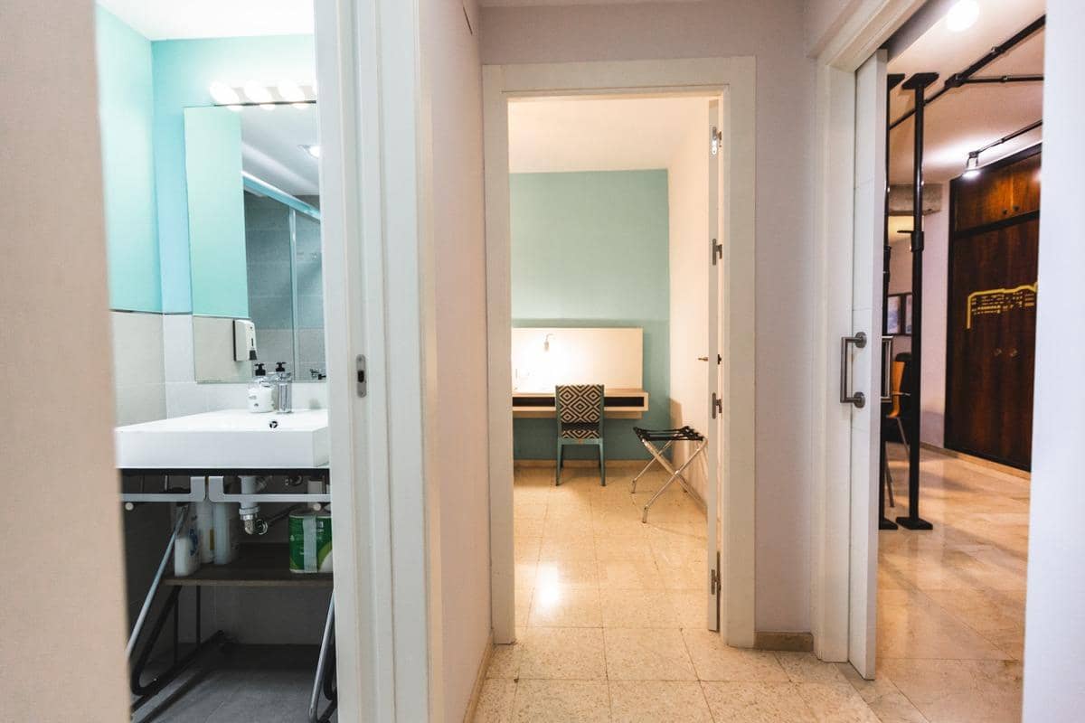 5 bedroom Flat for sale in Cordoba city - € 449,900 (Ref: 9901491)