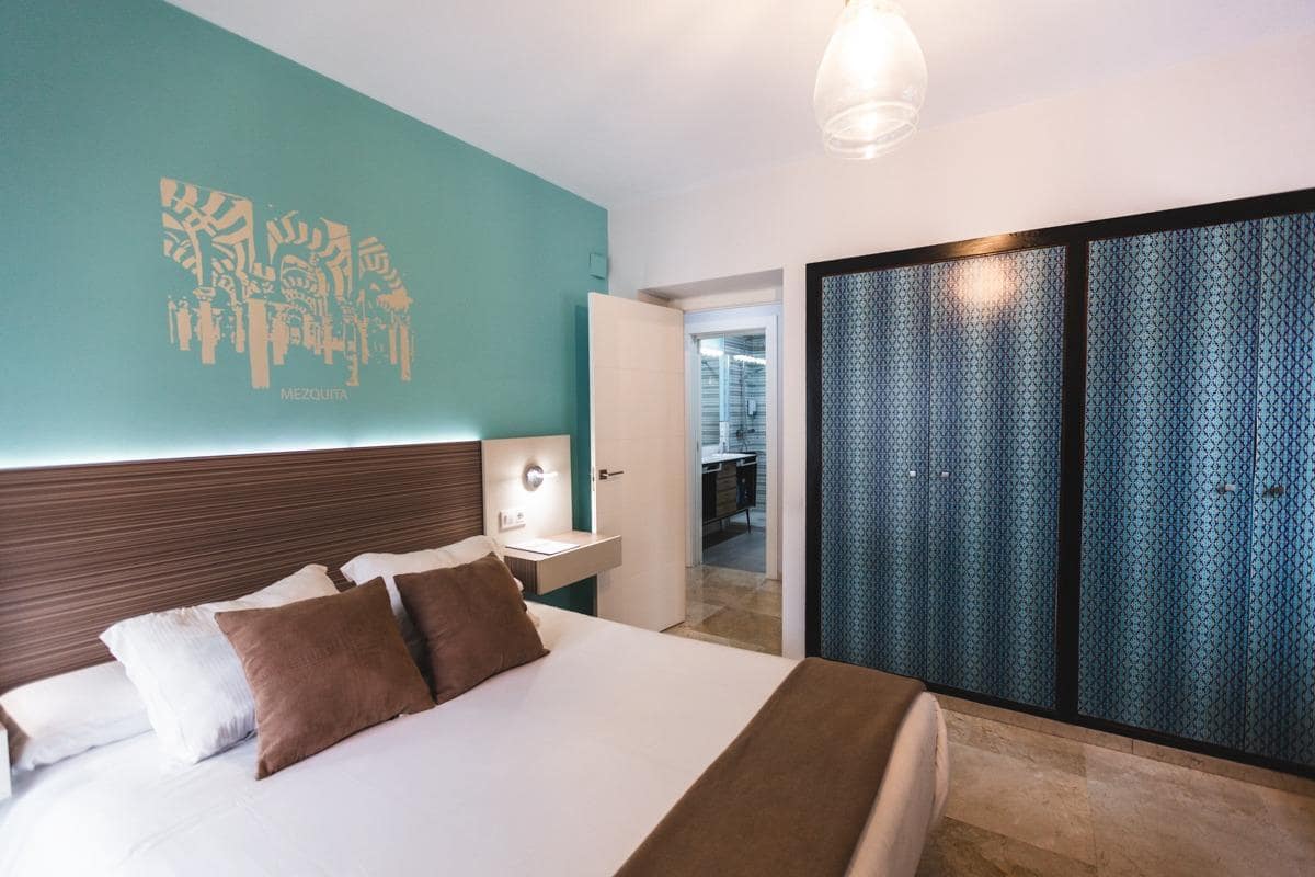5 bedroom Flat for sale in Cordoba city - € 449,900 (Ref: 9901491)