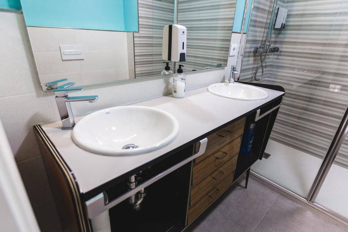 5 bedroom Flat for sale in Cordoba city - € 449,900 (Ref: 9901491)