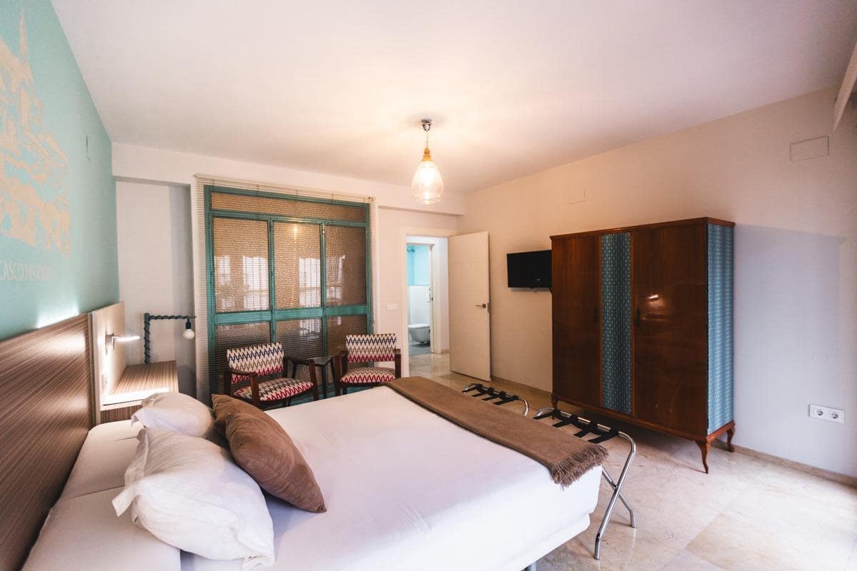 5 bedroom Flat for sale in Cordoba city - € 449,900 (Ref: 9901491)