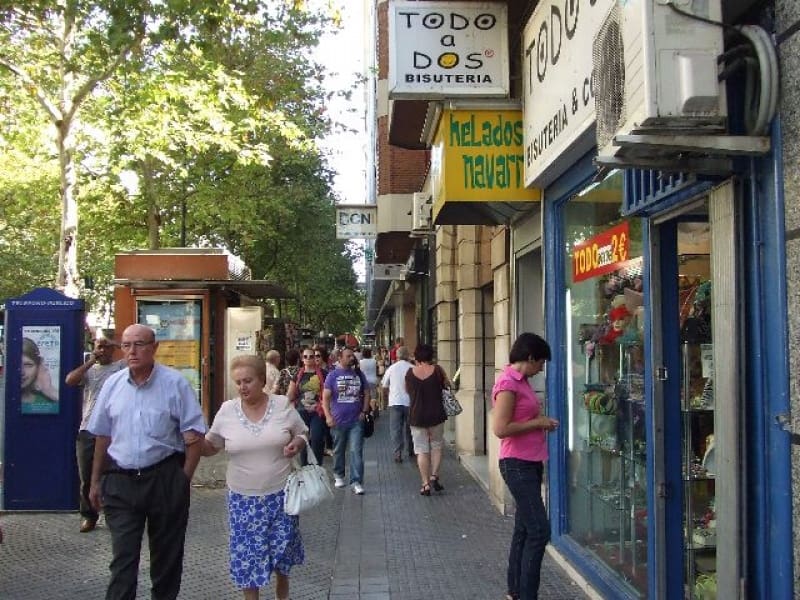 Erhverv til leje i Cordoba by - € 2.500 (Ref: 9901493)
