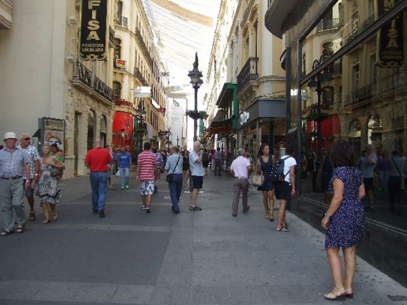 Erhverv til leje i Cordoba by - € 2.500 (Ref: 9901493)
