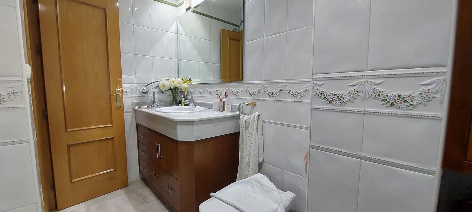 5 soverom Leilighet til salgs i Cordoba by med garasje - € 379 900 (Ref: 9901497)