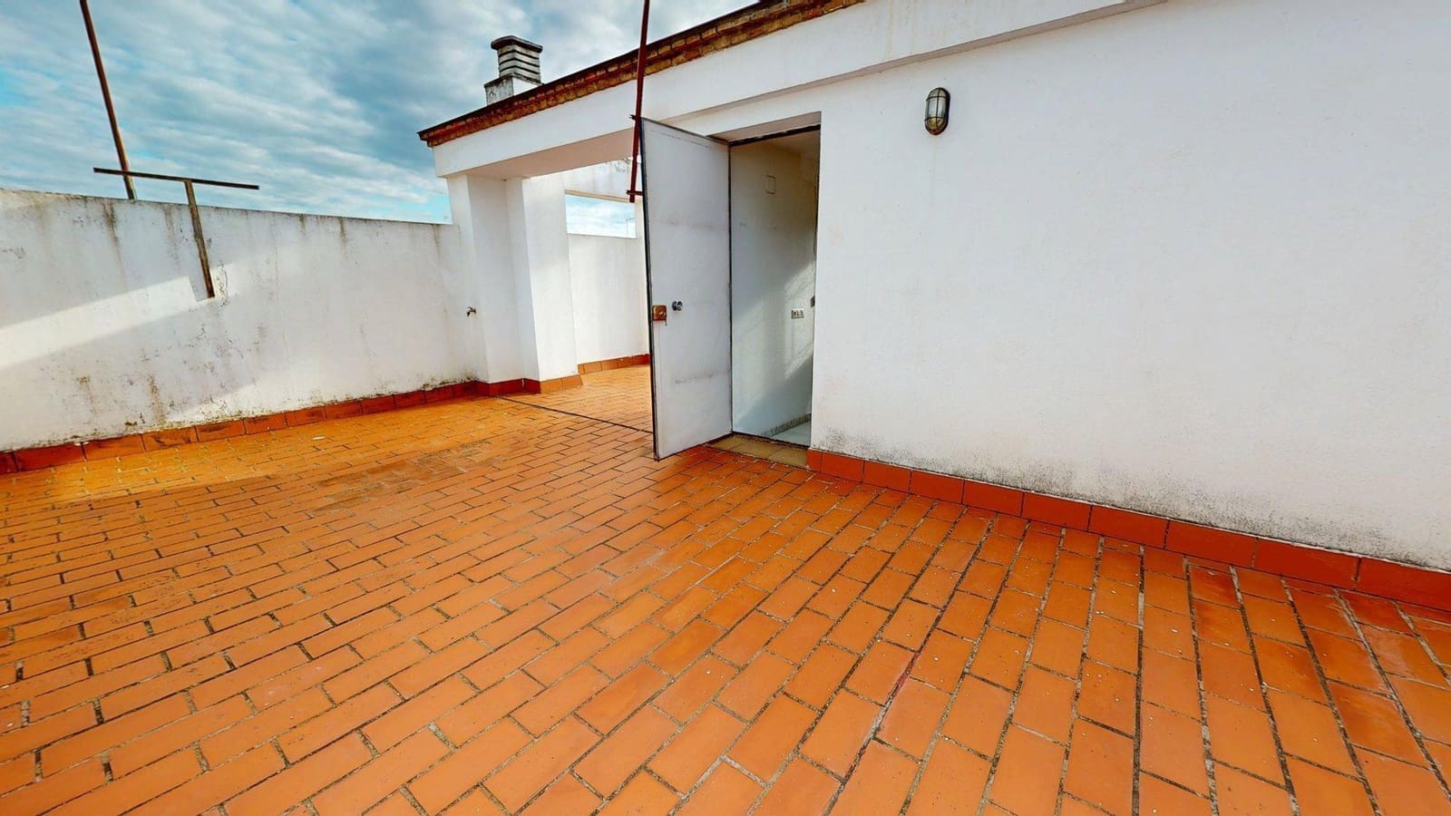 5 quarto Moradia em Banda para venda em Cordova cidade com garagem - 360 000 € (Ref: 9901498)