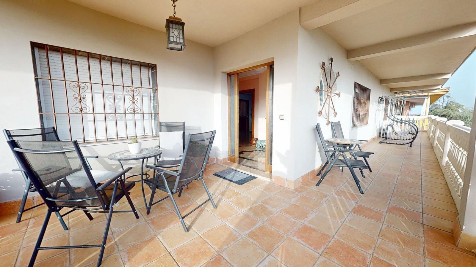 6 bedroom Villa for sale in Cordoba city with pool garage - € 900,000 (Ref: 9901500)