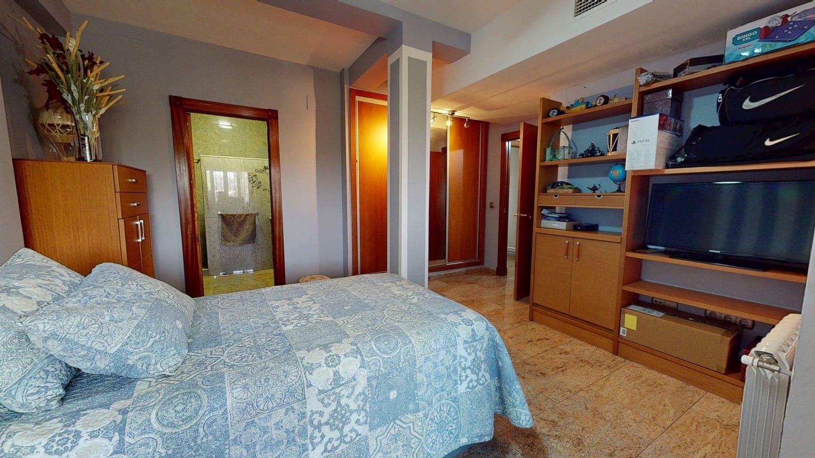 6 bedroom Villa for sale in Cordoba city with pool garage - € 900,000 (Ref: 9901500)