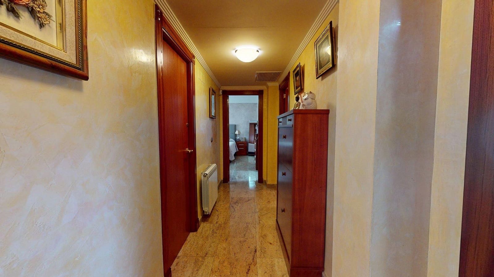 6 bedroom Villa for sale in Cordoba city with pool garage - € 900,000 (Ref: 9901500)