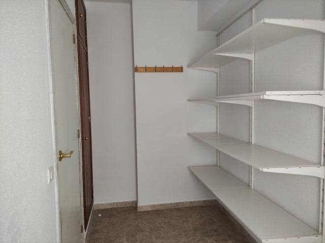 4 quarto Moradia em Banda para venda em Cordova cidade com garagem - 205 000 € (Ref: 9901501)