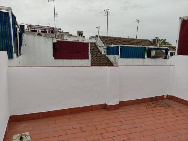 4 quarto Moradia em Banda para venda em Cordova cidade com garagem - 205 000 € (Ref: 9901501)