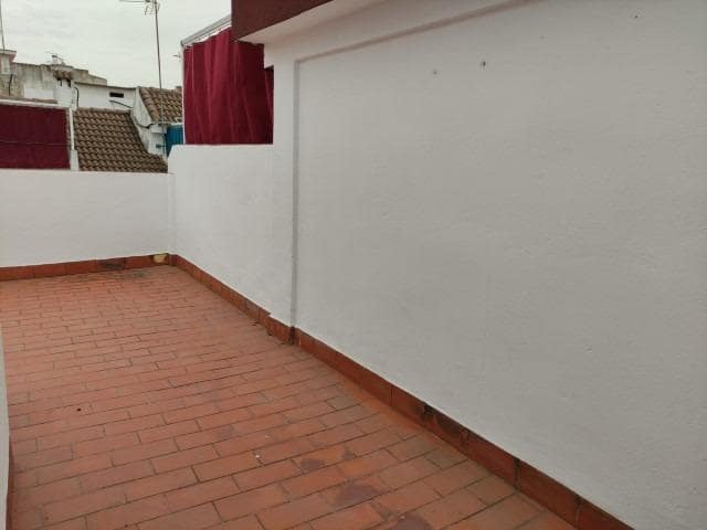 4 quarto Moradia em Banda para venda em Cordova cidade com garagem - 205 000 € (Ref: 9901501)
