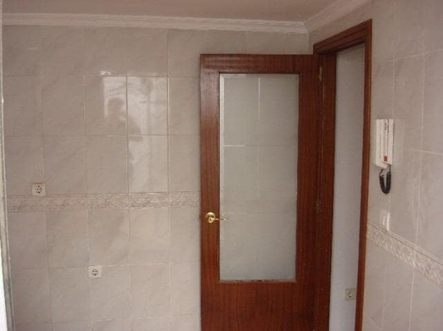 4 quarto Moradia em Banda para venda em Cordova cidade com garagem - 205 000 € (Ref: 9901501)