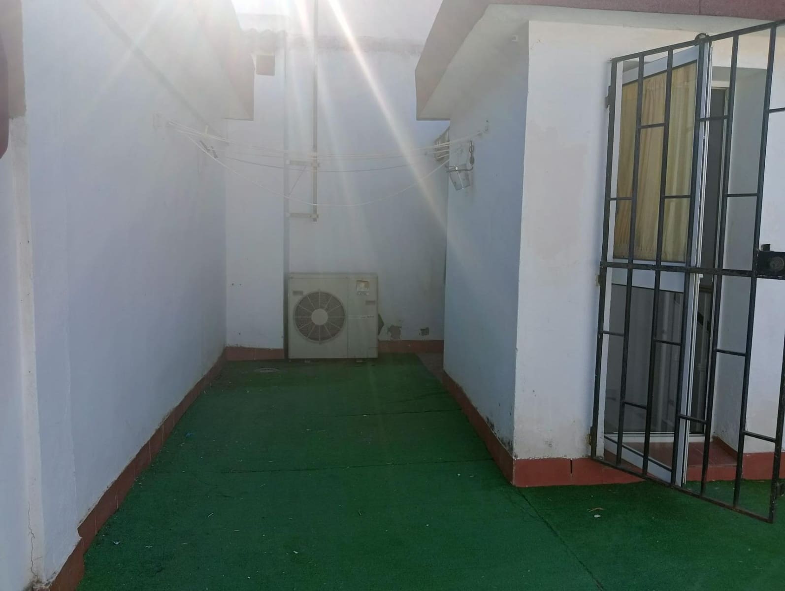 4 quarto Moradia em Banda para venda em Cordova cidade com garagem - 205 000 € (Ref: 9901501)