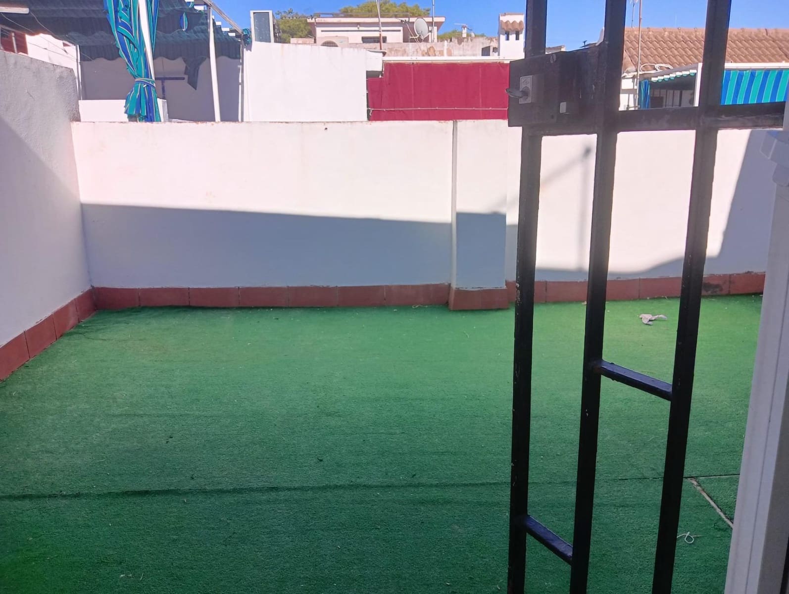 4 quarto Moradia em Banda para venda em Cordova cidade com garagem - 205 000 € (Ref: 9901501)