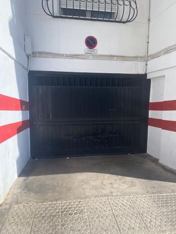 Garage til salg i Córdoba by - € 21.000 (Ref: 9901503)