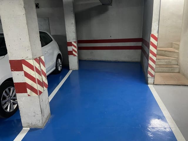 Garage for sale in Santa Marina, Córdoba city - € 15,900 (Ref: 9901504)