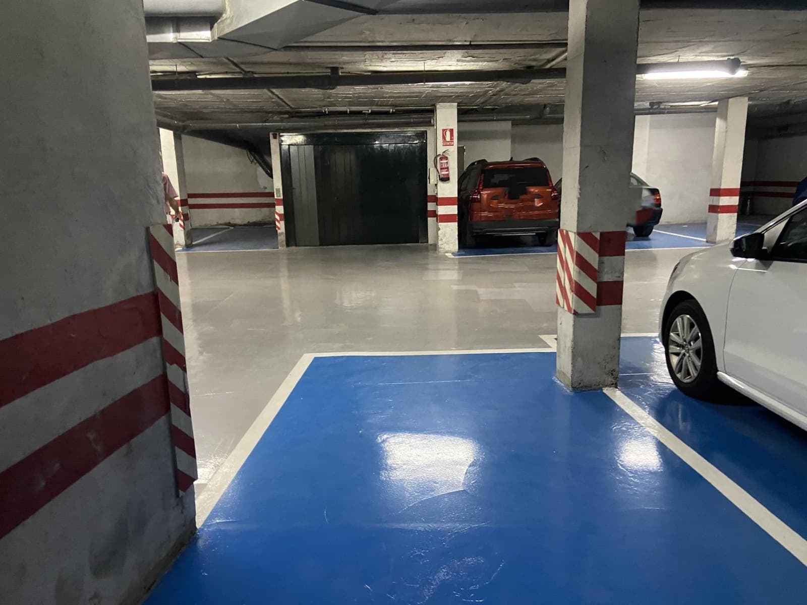 Garage for sale in Cordoba city - € 15,900 (Ref: 9901504)