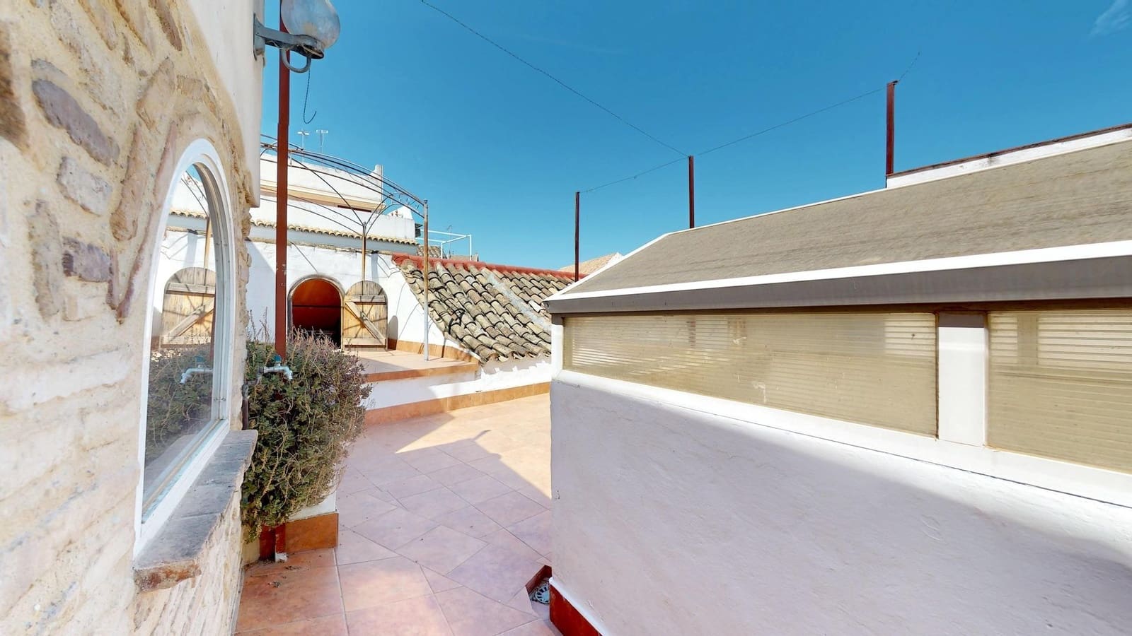4 bedroom Townhouse for sale in Cordoba city - € 238,500 (Ref: 9901506)
