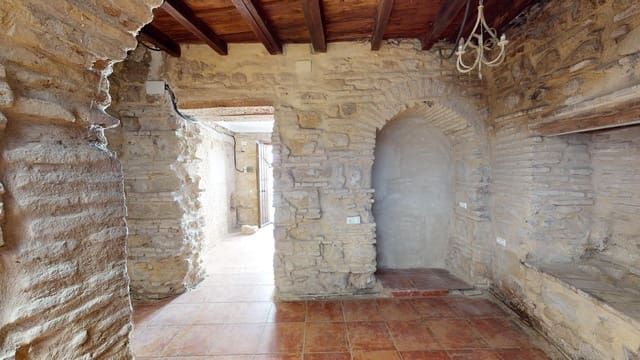 4 bedroom Townhouse for sale in Córdoba city - € 238,500 (Ref: 9901506)