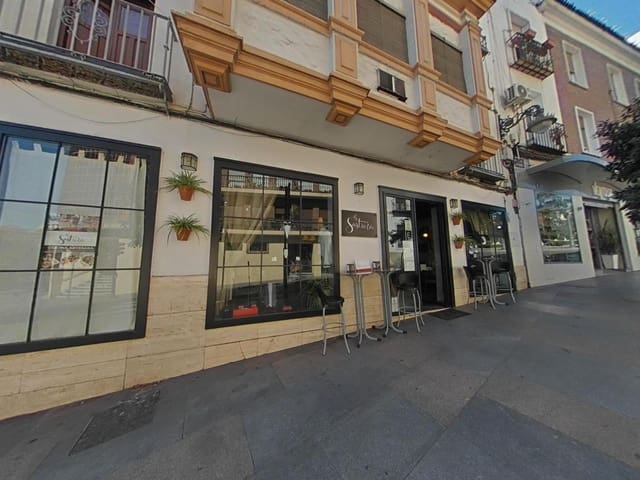 Yritys vuokrattavana paikassa Centro, Córdoba kaupunki - 800 € (Ref: 9901508)
