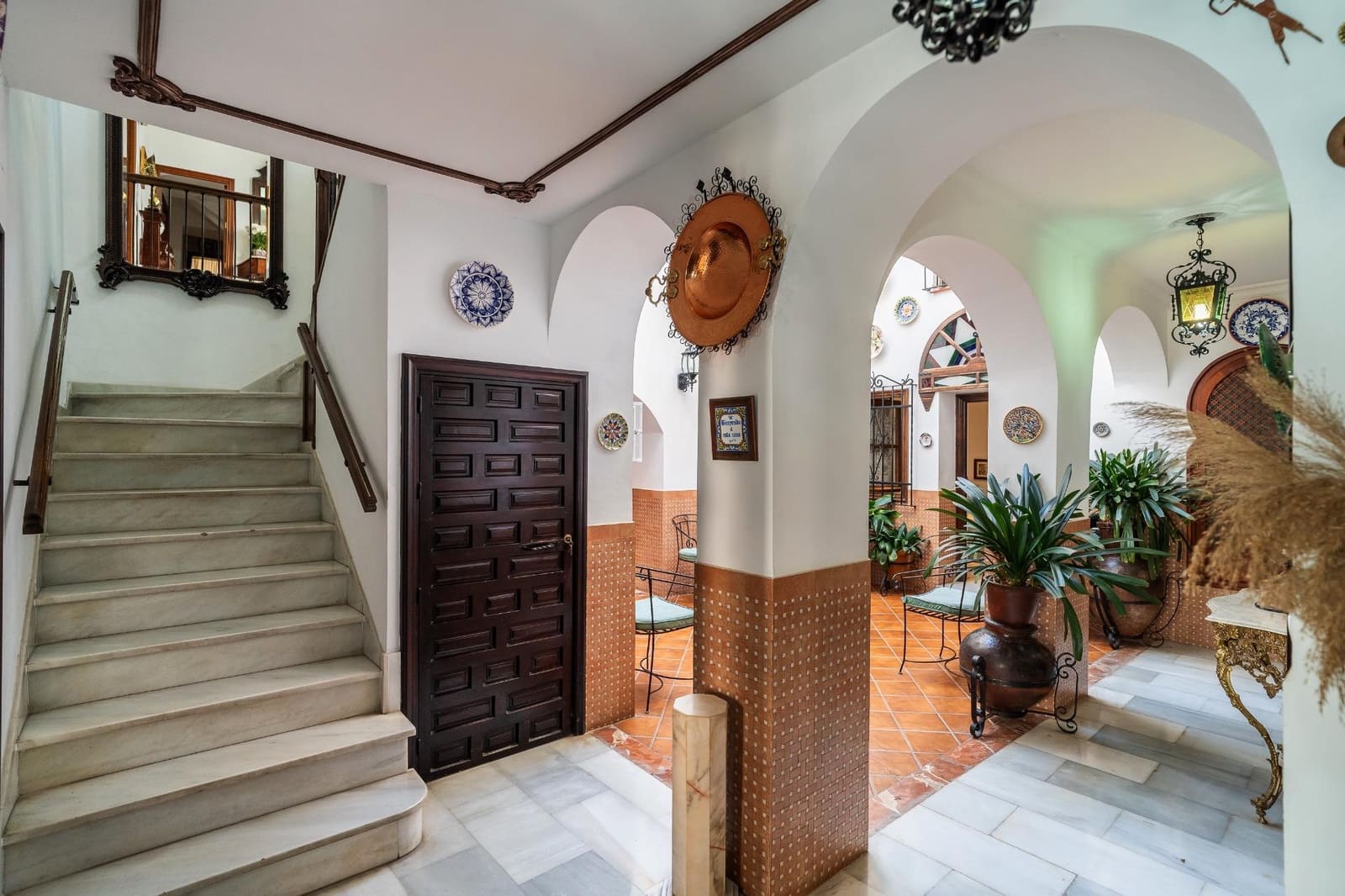 13 sovrum Hotell till salu i Cordoba stad med garage - 748 000 € (Ref: 9901511)