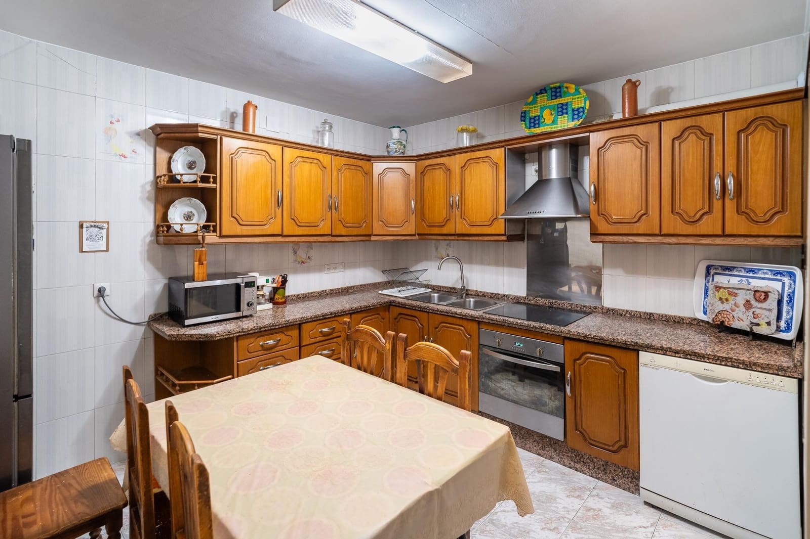 13 sovrum Hotell till salu i Cordoba stad med garage - 748 000 € (Ref: 9901511)
