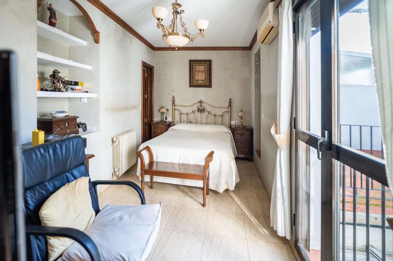 13 sovrum Hotell till salu i Cordoba stad med garage - 748 000 € (Ref: 9901511)