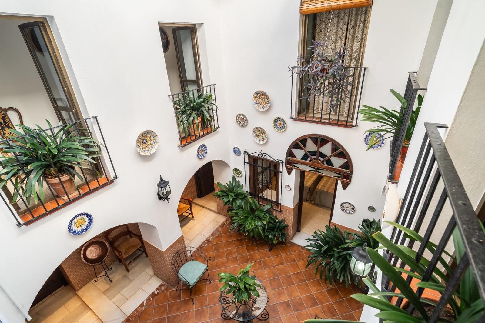 13 sovrum Hotell till salu i Cordoba stad med garage - 748 000 € (Ref: 9901511)