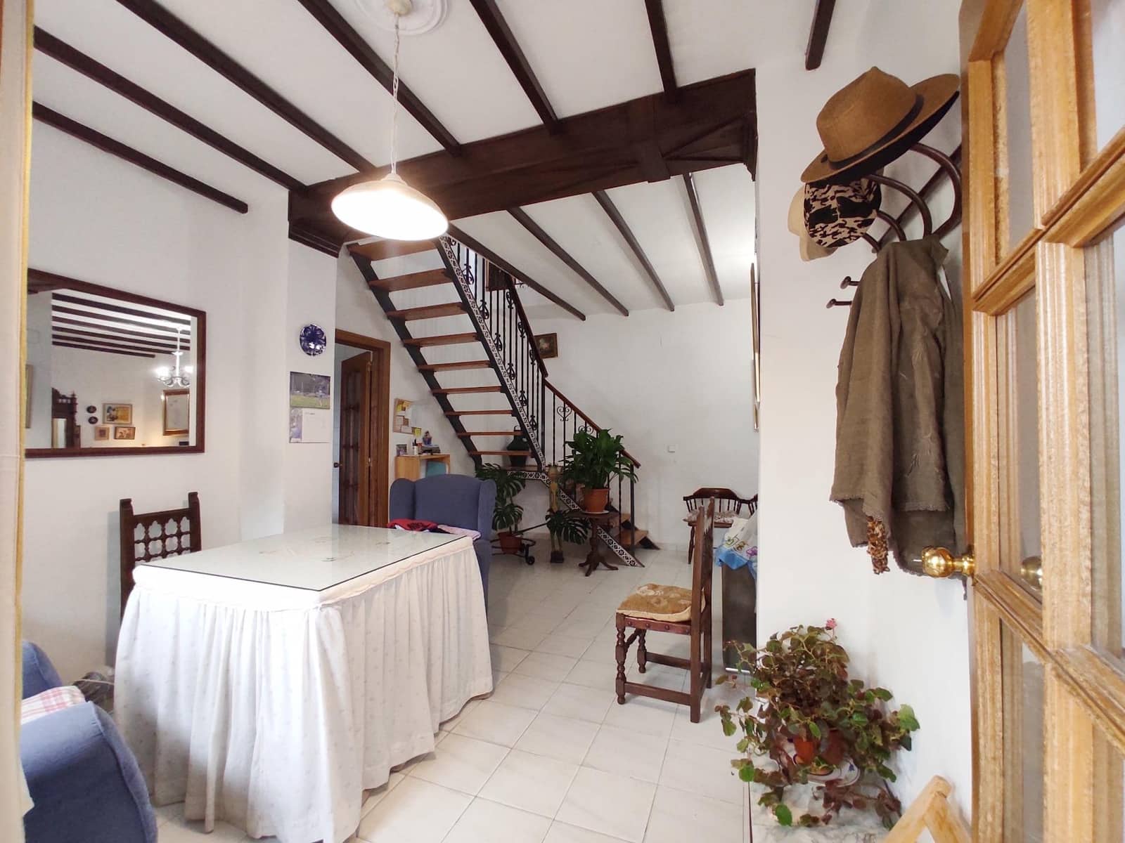 7 bedroom Townhouse for sale in Cordoba city - € 339,000 (Ref: 9901512)