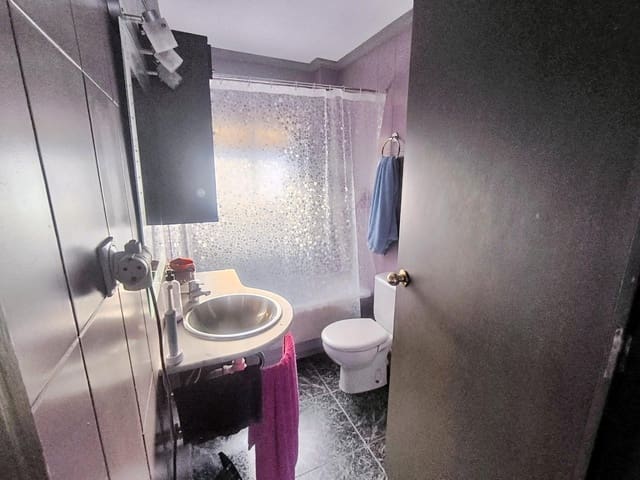 7 bedroom Townhouse for sale in Olivos Borrachos, Córdoba city - € 257,900 (Ref: 9901513)
