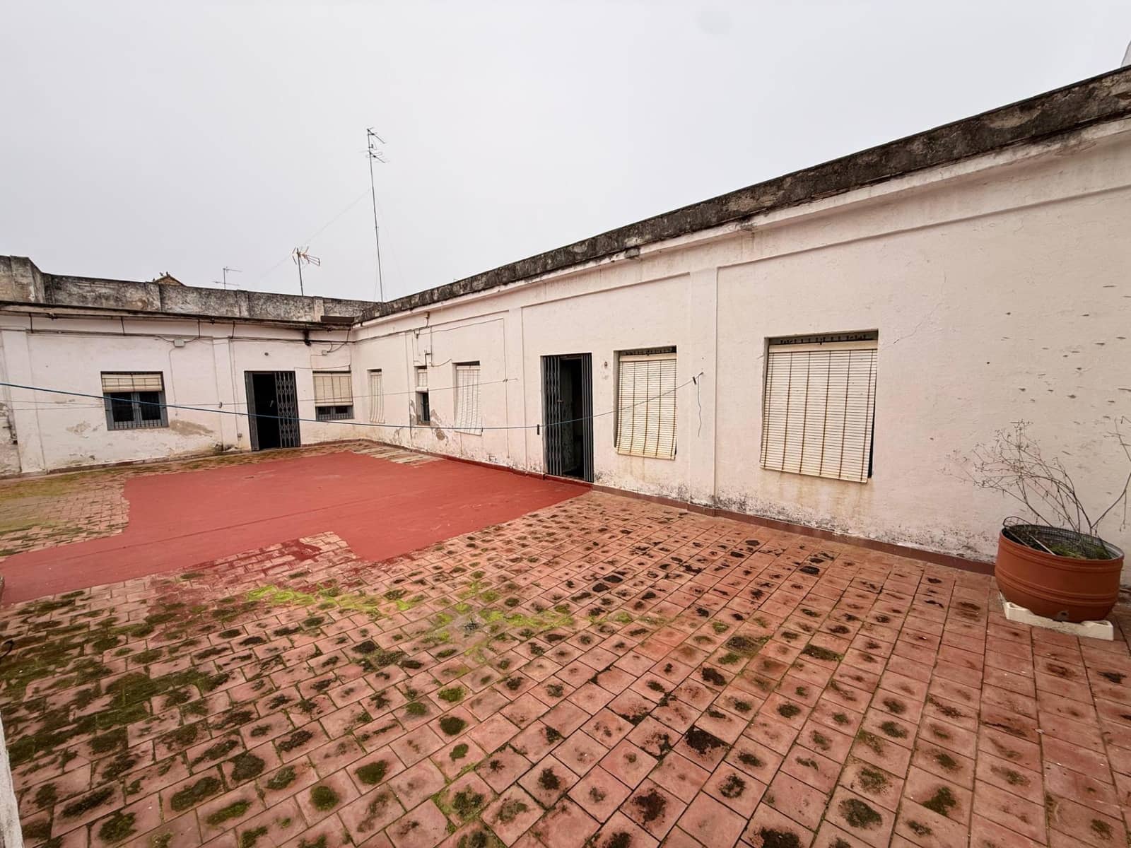 8 bedroom Townhouse for sale in Cordoba city with garage - € 360,500 (Ref: 9901514)