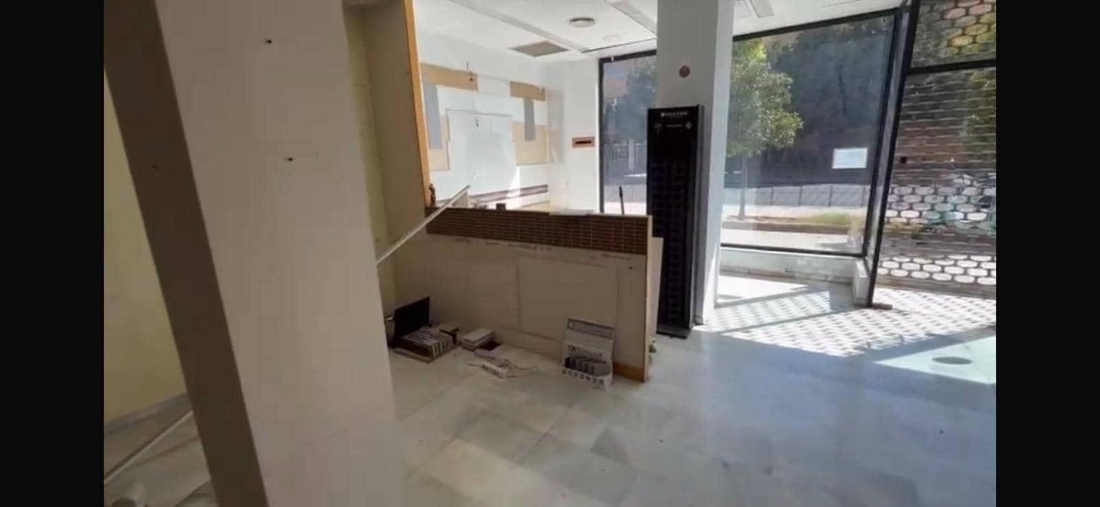 3 soveværelse Erhverv til leje i Cordoba by - € 1.800 (Ref: 9901517)