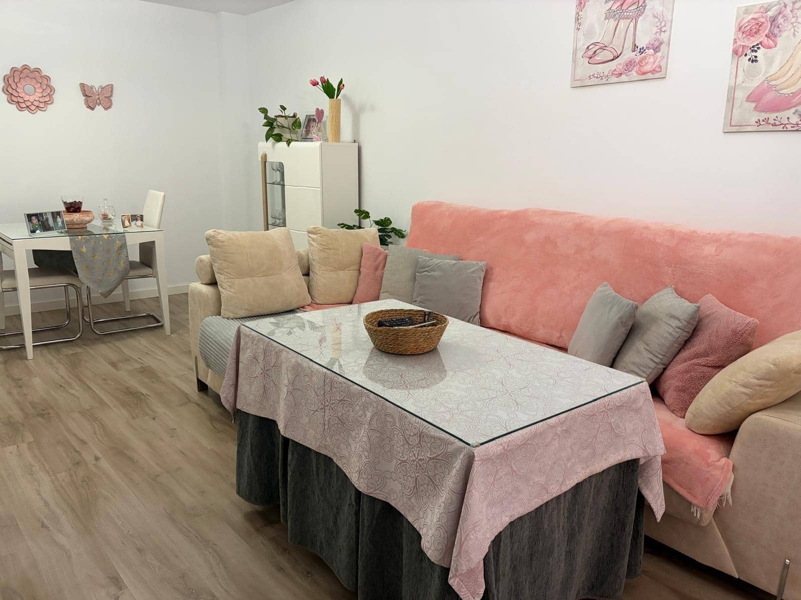 3 slaapkamer Flat te koop in Cordoba stad met zwembad garage - € 380.000 (Ref: 9901520)