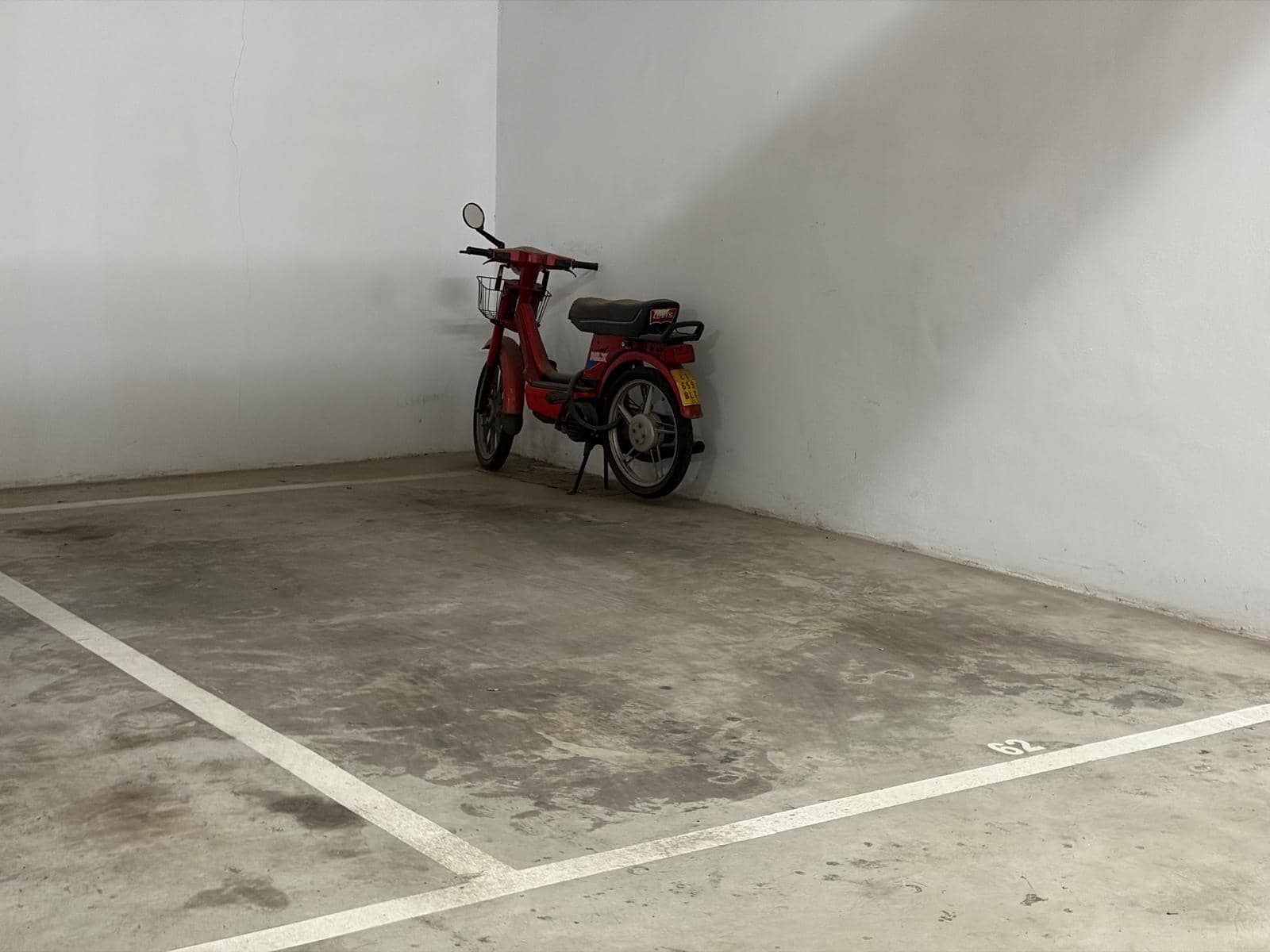 3 slaapkamer Flat te koop in Cordoba stad met zwembad garage - € 380.000 (Ref: 9901520)