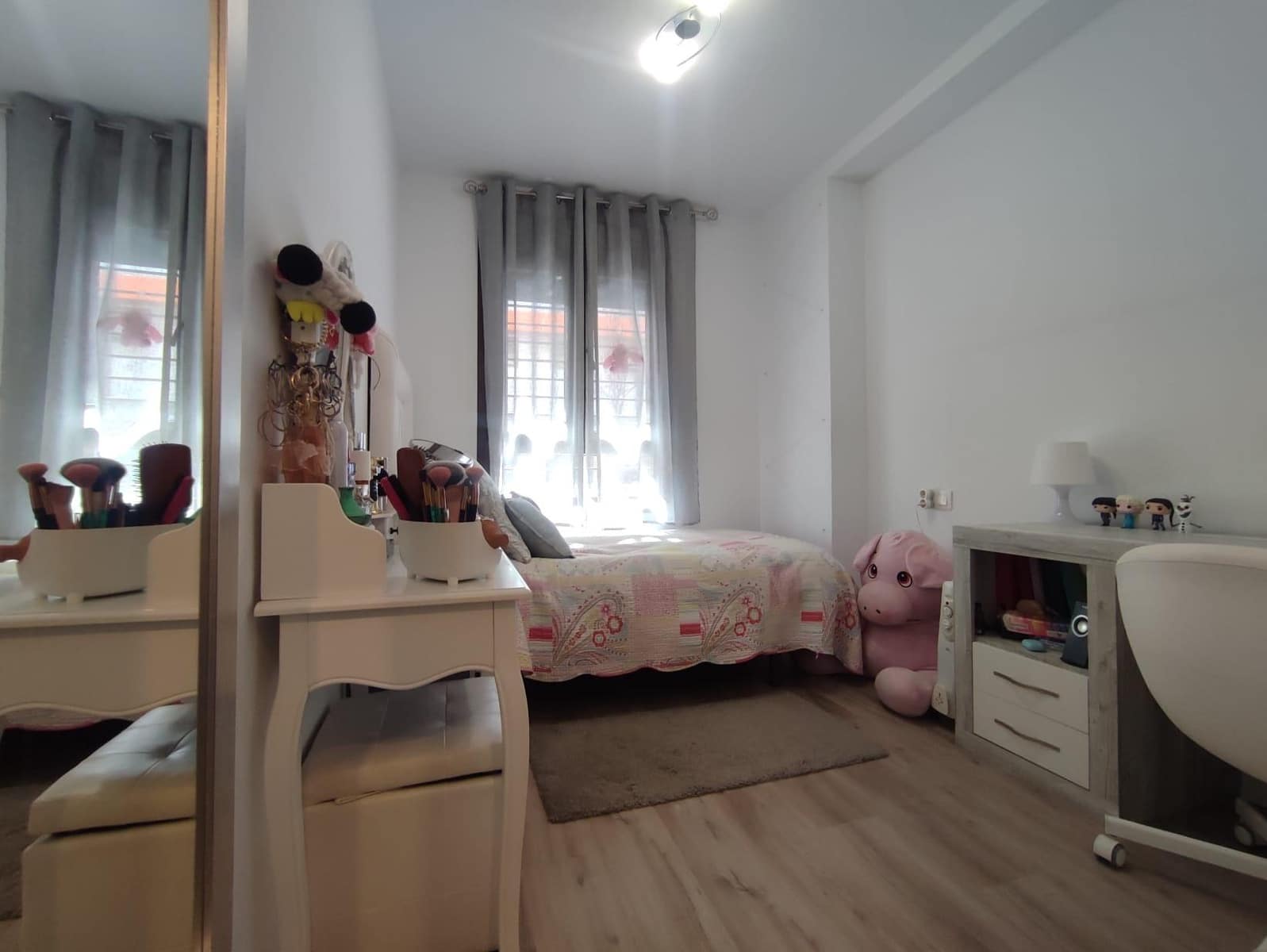 3 slaapkamer Flat te koop in Cordoba stad met zwembad garage - € 380.000 (Ref: 9901520)