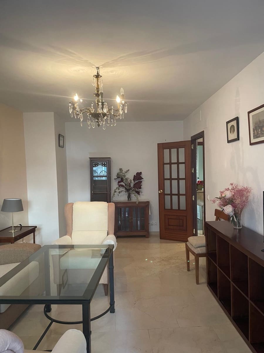 1 Zimmer Wohnung zu vermieten in Cordoba Stadt - 740 € (Ref: 9901522)