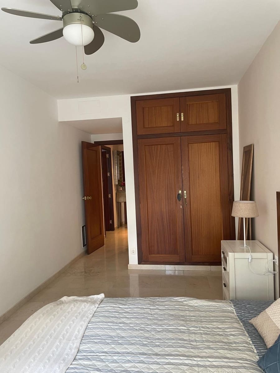 1 Zimmer Wohnung zu vermieten in Cordoba Stadt - 740 € (Ref: 9901522)