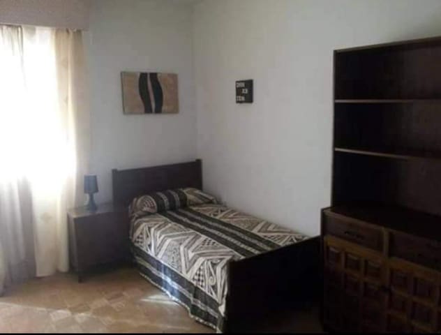 8 bedroom Flat for sale in Centro, Córdoba city - € 625,000 (Ref: 9901524)