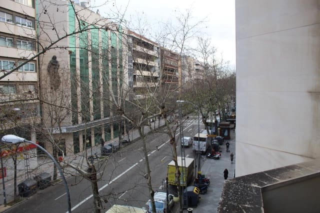 8 bedroom Flat for sale in Centro, Córdoba city - € 625,000 (Ref: 9901524)