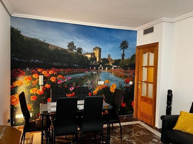4 bedroom Apartment for sale in Centro, Córdoba city - € 199,999 (Ref: 9901525)